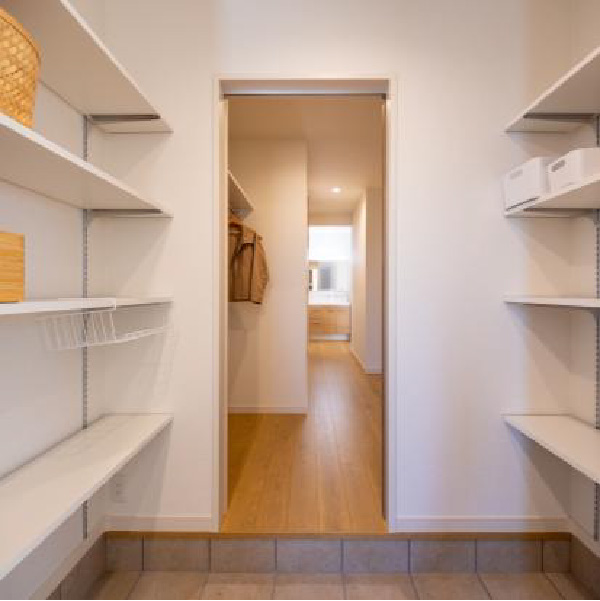 シューズクローク